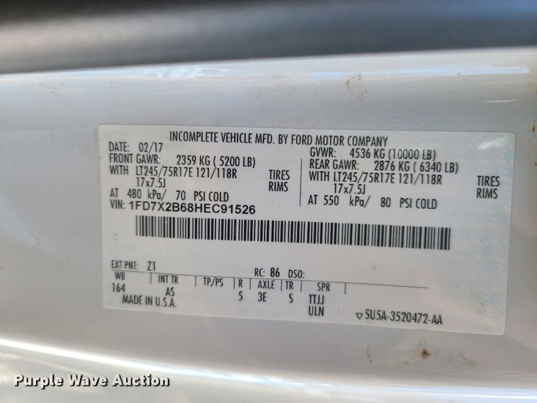 image for item DN6020 2017 Ford F250 Super Duty XL  SuperCab utility bed pickup truck