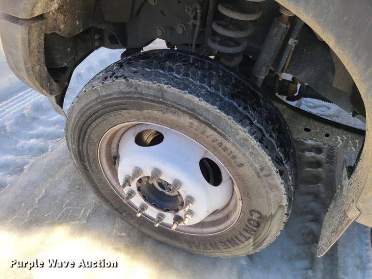 image for item DN6021 2018 Ford F450 Super Duty  utility / service truck