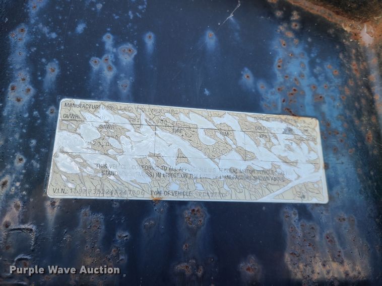 image for item DN6022 2004 L&L equipment trailer