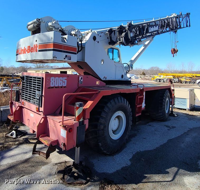 image for item DN6058 2005 Link Belt HSP-8065  crane