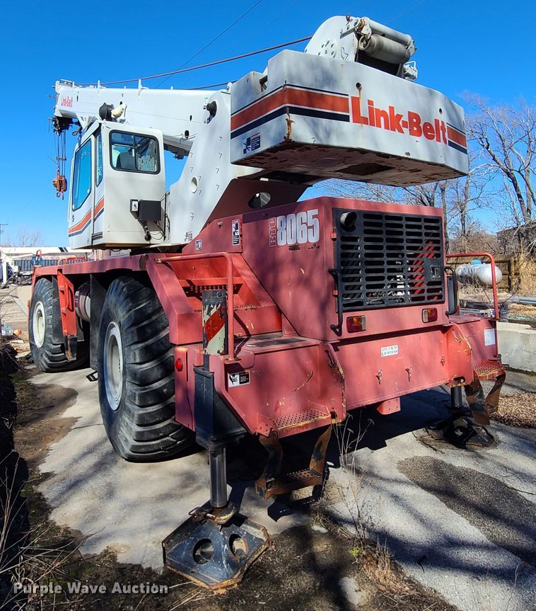 image for item DN6058 2005 Link Belt HSP-8065  crane