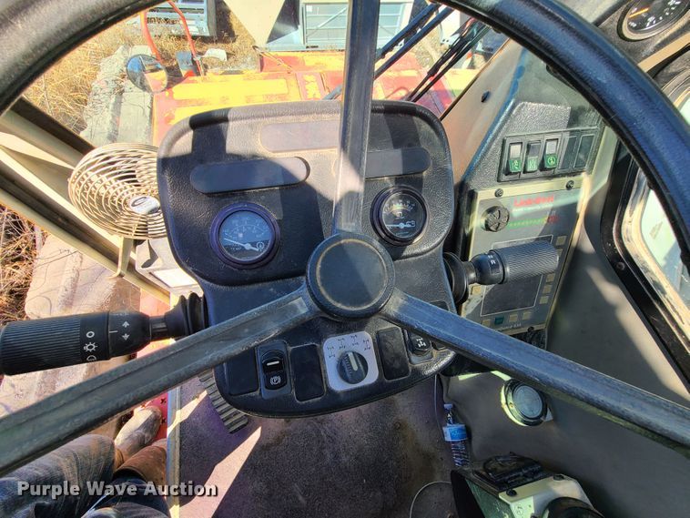 image for item DN6058 2005 Link Belt HSP-8065  crane