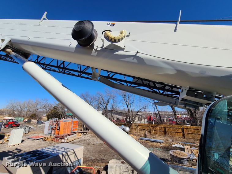 image for item DN6058 2005 Link Belt HSP-8065  crane