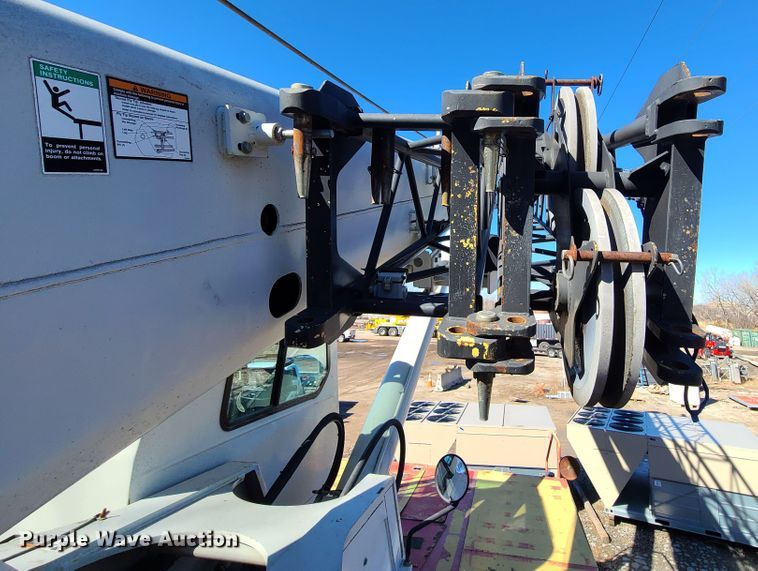 image for item DN6058 2005 Link Belt HSP-8065  crane