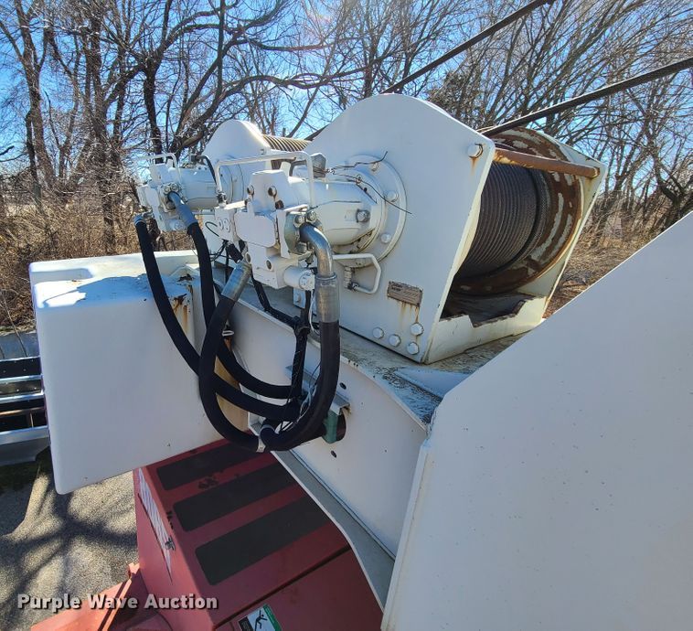 image for item DN6058 2005 Link Belt HSP-8065  crane