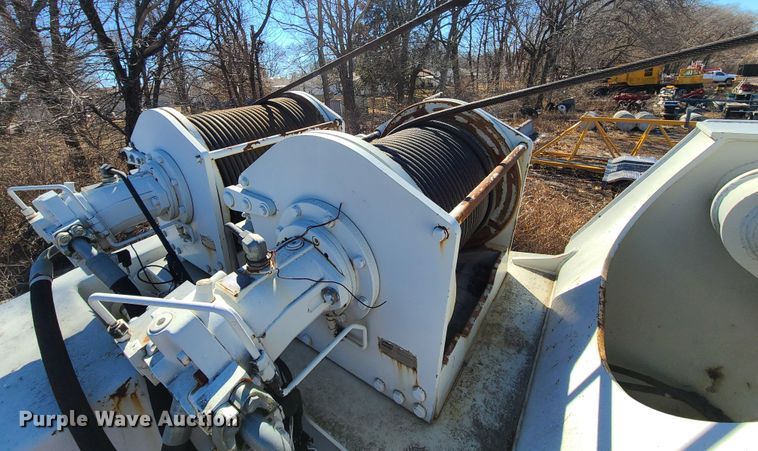 image for item DN6058 2005 Link Belt HSP-8065  crane