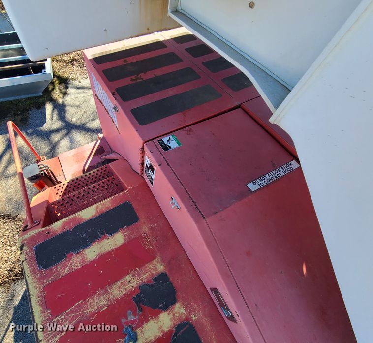 image for item DN6058 2005 Link Belt HSP-8065  crane