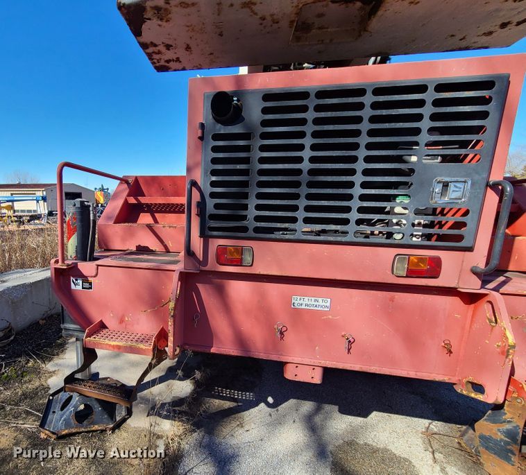 image for item DN6058 2005 Link Belt HSP-8065  crane