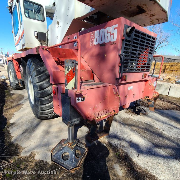 image for item DN6058 2005 Link Belt HSP-8065  crane