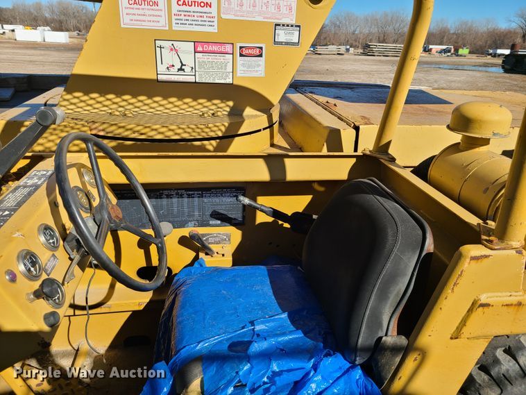 image for item DN6059 Broderson IC-200-2B  crane