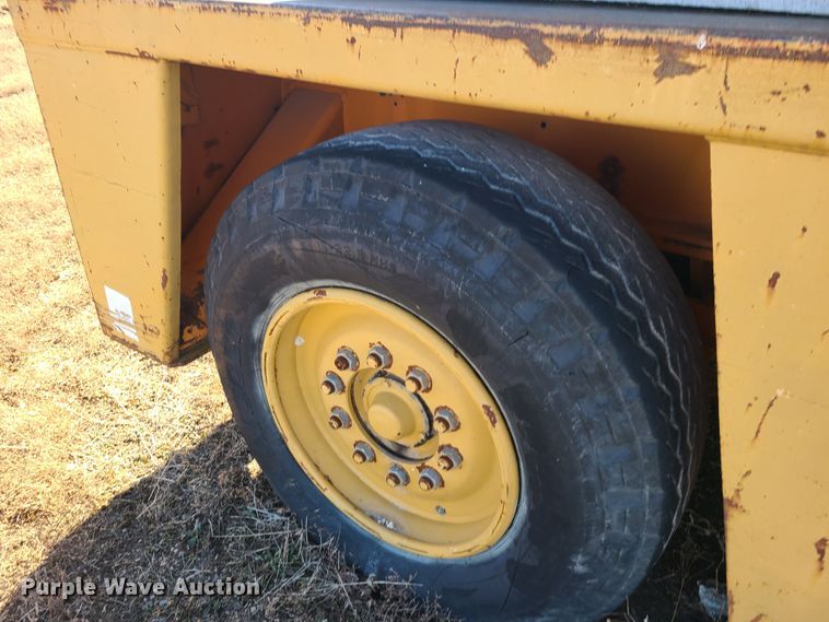 image for item DN6059 Broderson IC-200-2B  crane