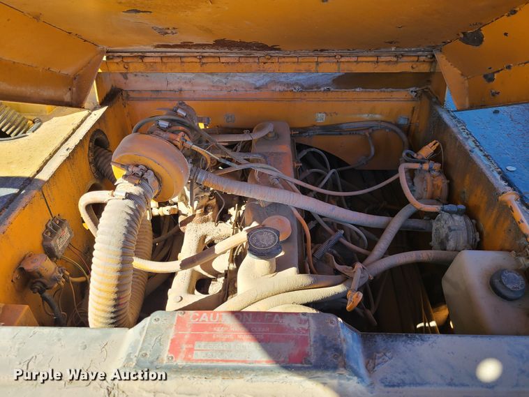 image for item DN6059 Broderson IC-200-2B  crane