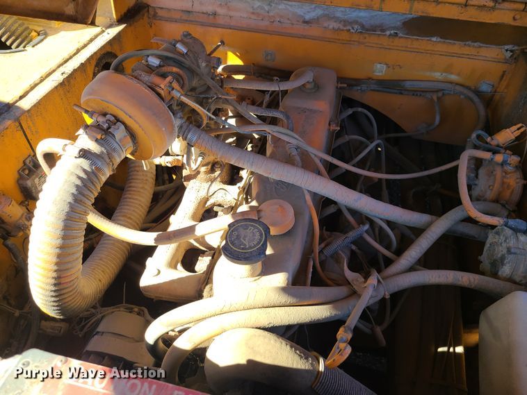image for item DN6059 Broderson IC-200-2B  crane