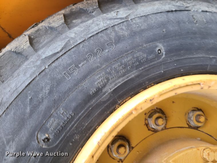 image for item DN6059 Broderson IC-200-2B  crane