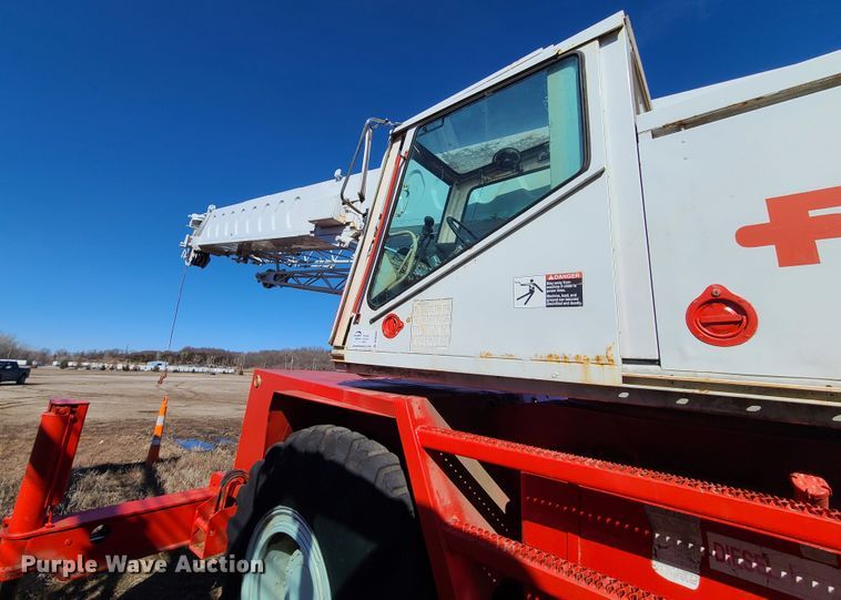 image for item DN6060 1979 Link Belt HSP-22  crane