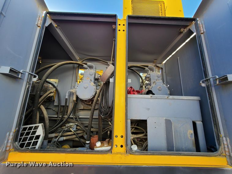 image for item DN6061 2005 Kobelco CK850-II  crane