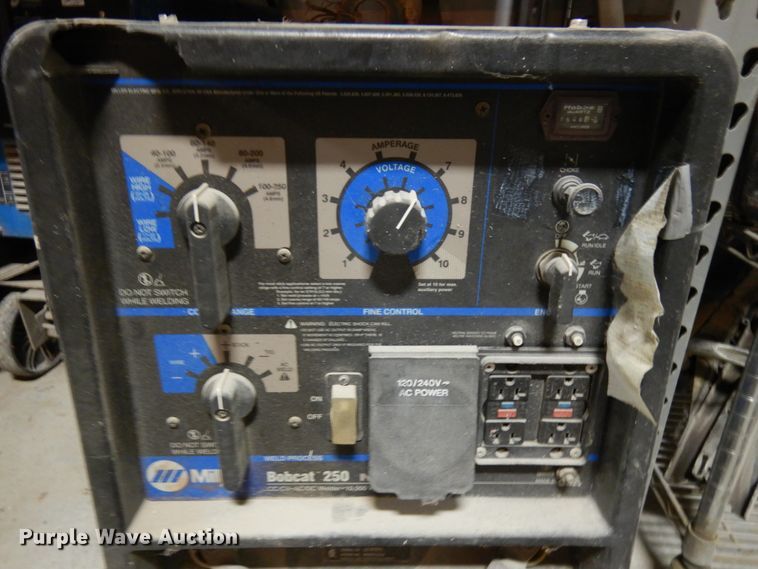 image for item HX9609 Miller Bobcat 250 welder/generator