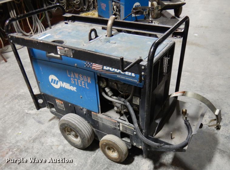 image for item HX9611 Miller Bobcat 250 welder/generator