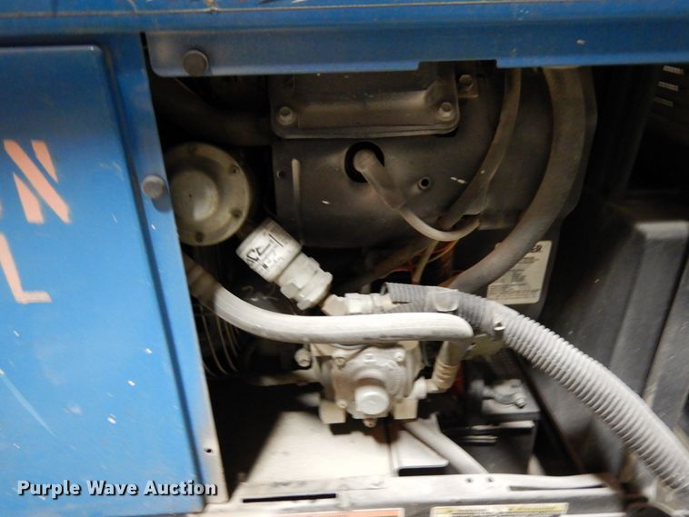 image for item HX9611 Miller Bobcat 250 welder/generator