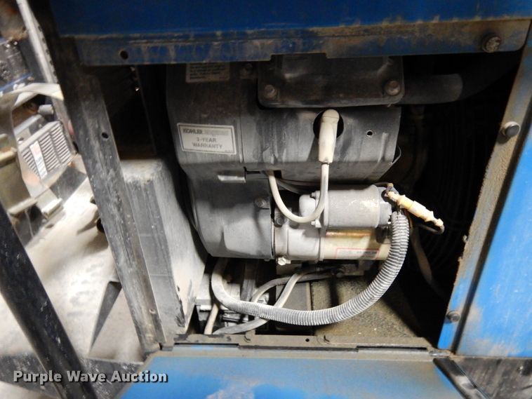 image for item HX9615 Miller Bobcat 250 welder/generator