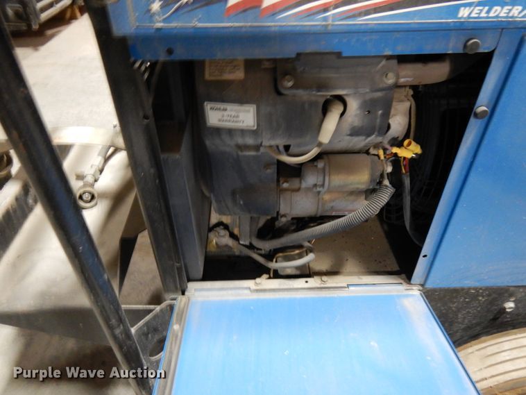 image for item HX9616 Miller Bobcat 250 welder/generator