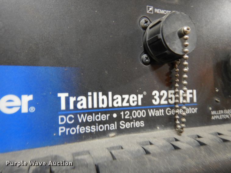 image for item HX9628 Miller Trailblazer 325 EFI welder/generator
