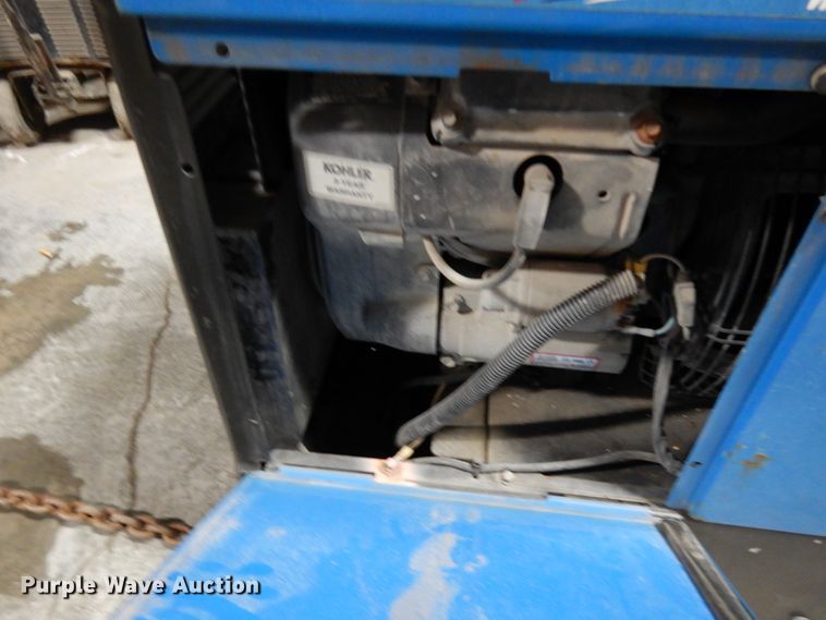 image for item HX9632 Miller Bobcat 250 welder/generator