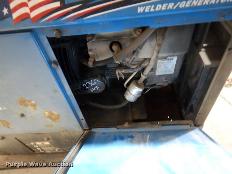 image for item HX9632 Miller Bobcat 250 welder/generator