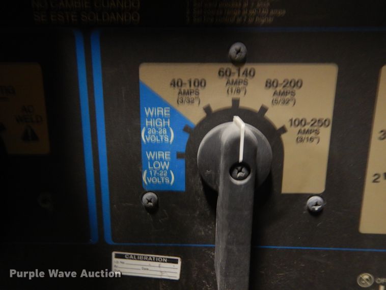 image for item HX9632 Miller Bobcat 250 welder/generator