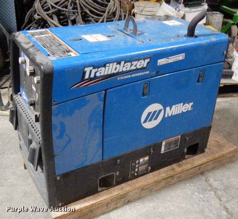 image for item HX9633 Miller Trailblazer 325 EFI welder/generator