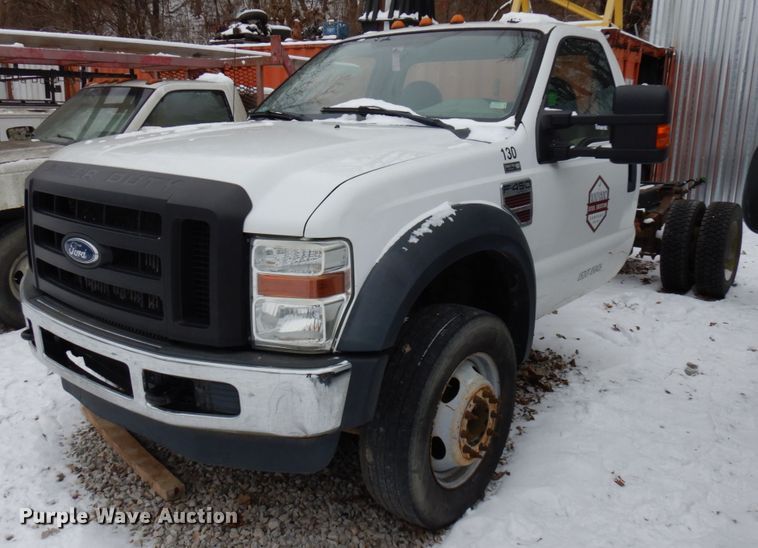 image for item HX9646 2009 Ford F450 Super Duty  truck cab and chassis