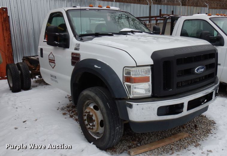 image for item HX9646 2009 Ford F450 Super Duty  truck cab and chassis