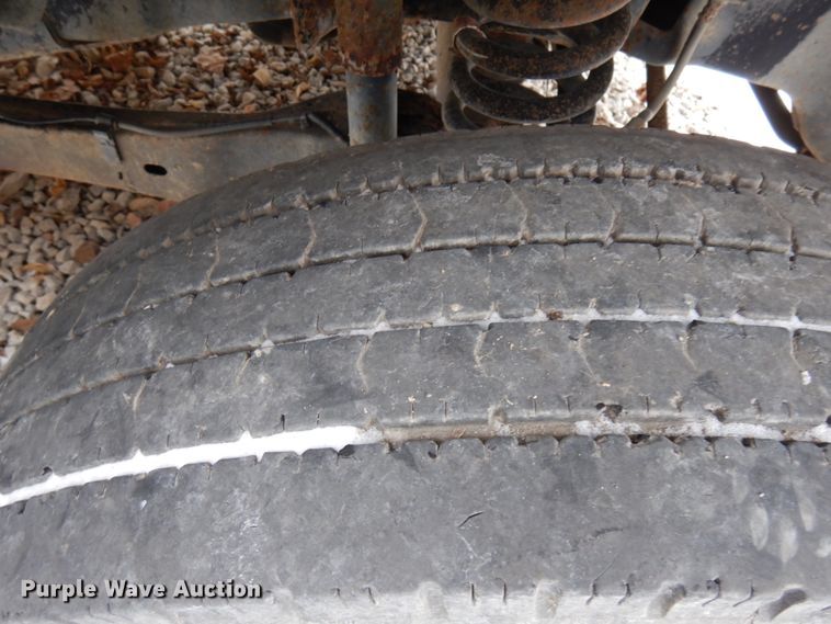 image for item HX9646 2009 Ford F450 Super Duty  truck cab and chassis