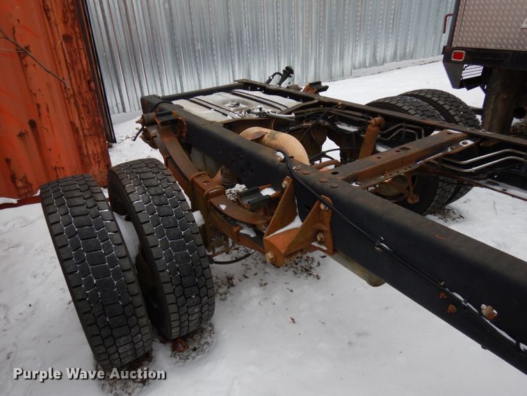 image for item HX9646 2009 Ford F450 Super Duty  truck cab and chassis