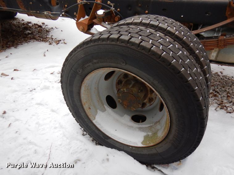 image for item HX9646 2009 Ford F450 Super Duty  truck cab and chassis