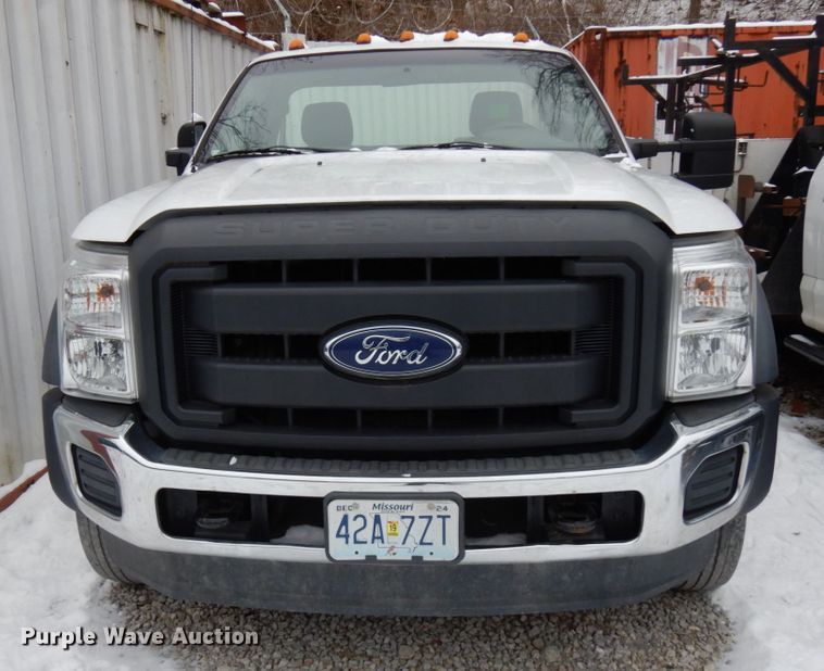 image for item HX9650 2014 Ford F450 Super Duty  truck cab and chassis