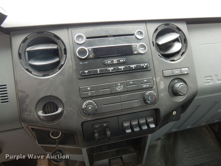 image for item HX9650 2014 Ford F450 Super Duty  truck cab and chassis