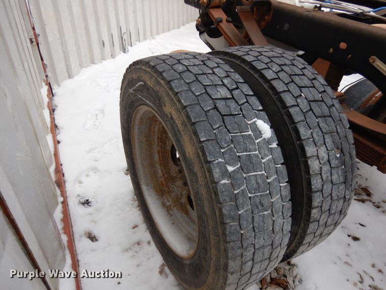 image for item HX9650 2014 Ford F450 Super Duty  truck cab and chassis