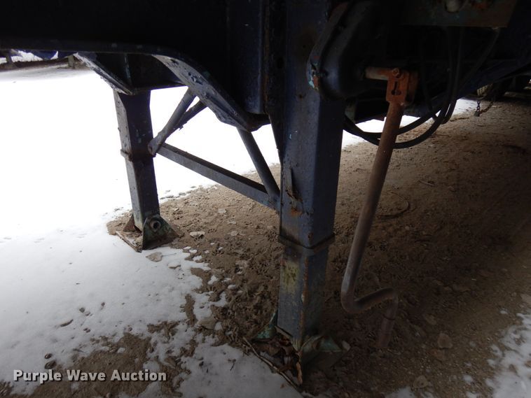 image for item HX9657 1978 Fontaine TP-3-4065SL flatbed trailer