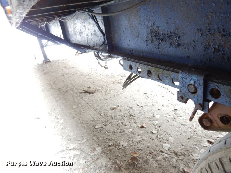 image for item HX9657 1978 Fontaine TP-3-4065SL flatbed trailer