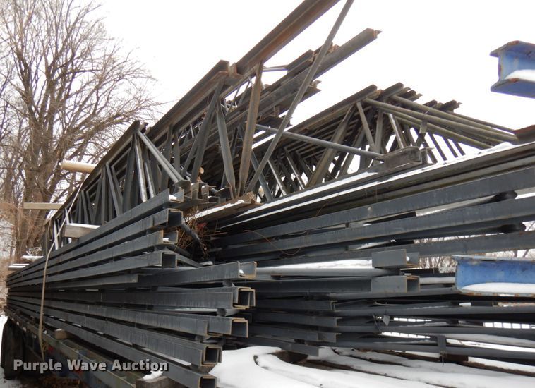 image for item IA9343 Approximately 47 bar joists