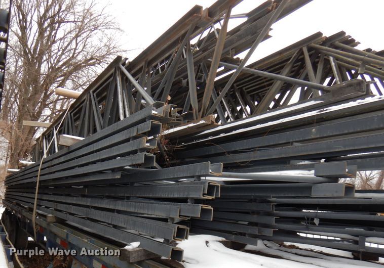 image for item IA9343 Approximately 47 bar joists