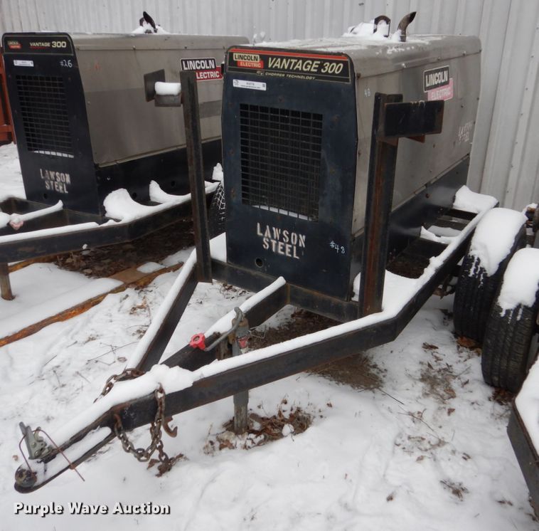 image for item IK9776 Lincoln Electric Vantage 300 AC/DC welder