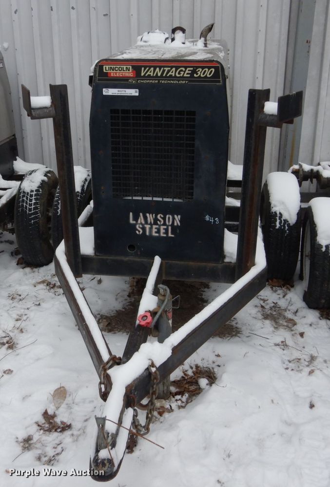 image for item IK9776 Lincoln Electric Vantage 300 AC/DC welder