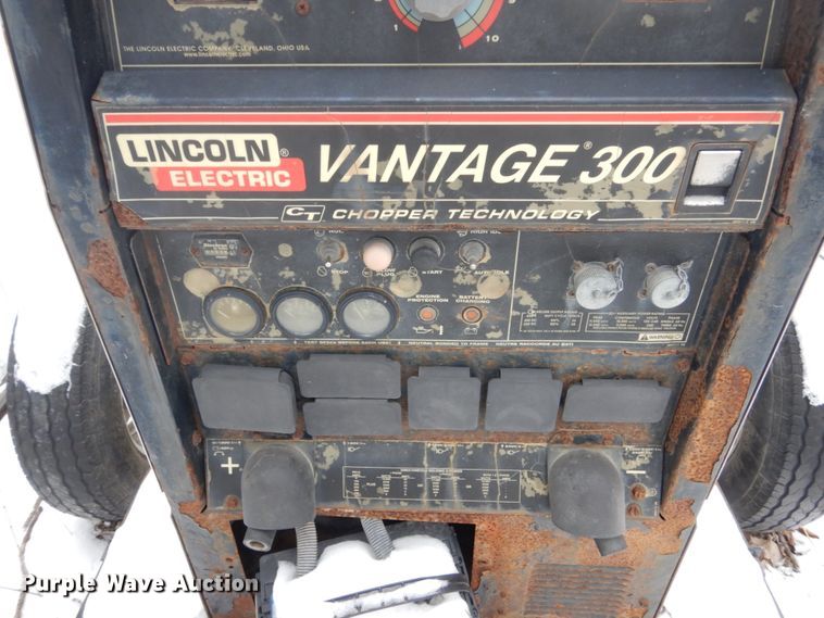 image for item IK9780 (2) Lincoln Electric Vantage 300 welders
