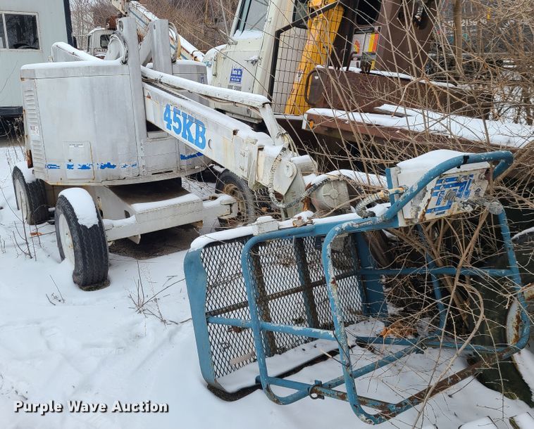 image for item IP9997 Mark Lift 45KB  boom lift