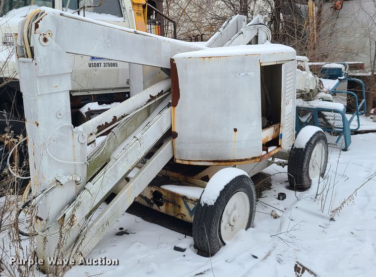 image for item IP9997 Mark Lift 45KB  boom lift