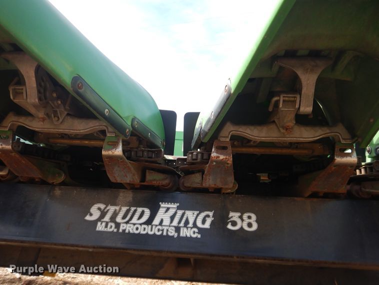 image for item DI3692 2009 John Deere 612C  corn head
