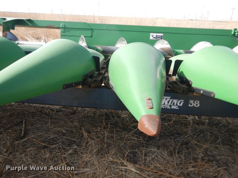 image for item DI3692 2009 John Deere 612C  corn head