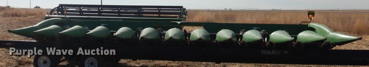 image for item DI3694 2010 John Deere 612C  corn head